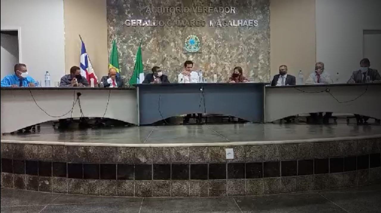 Sessão da Câmara de Sebastião Laranjeiras é marcada por agradecimento dos vereadores ao Prefeito Dr. Pedro Malheiros