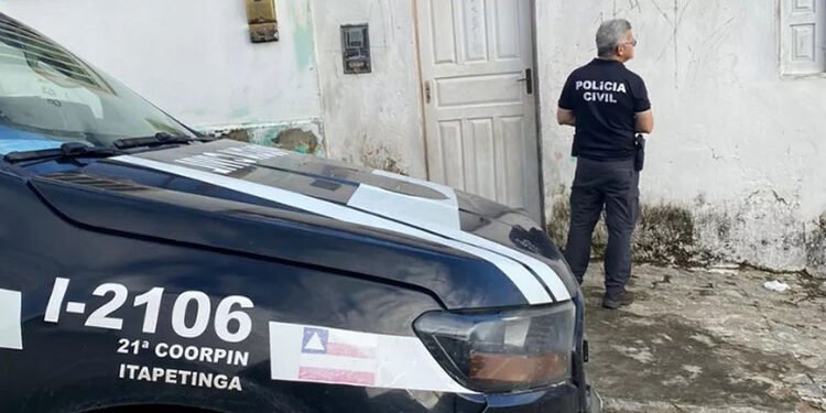 Homem é preso por estuprar e engravidar a filha de 14 anos no sudoeste da Bahia