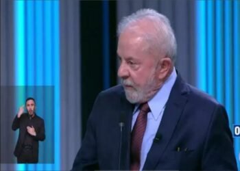 ‘O povo vai te mandar para casa’, diz Lula a Bolsonaro no debate da Globo