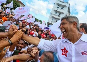 Jerônimo lidera e se aproxima de 1 milhão de votos à frente de Neto para governador da Bahia
