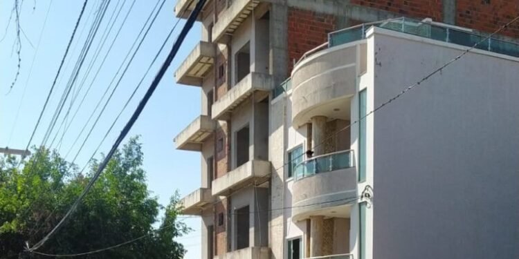 Trabalhador morre após ser atingido por elevador em Guanambi
