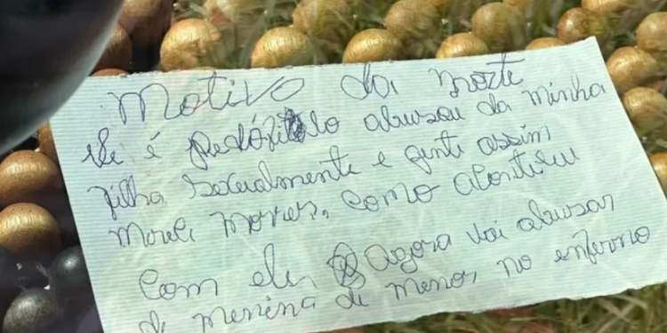 Homem mata motorista de app e deixa bilhete afirmando que a filha foi estuprada pela vítima: ‘merece morrer’