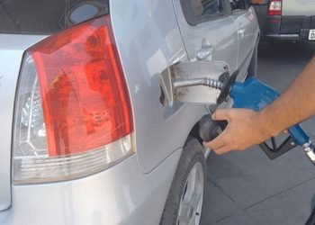 Gasolina e diesel sofrem reajuste e ficam mais caros na Bahia