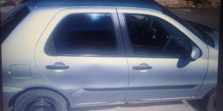 Motociclista bate em carro ao realizar direção perigosa em Guanambi