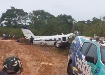 Tragédia: Avião cai no Amazonas e deixa 14 pessoas mortas
