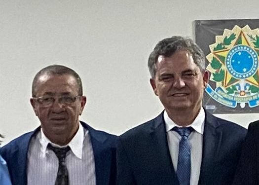 Dr. Pedro Malheiros e Nozinho tomam posse como prefeito e vice de Sebastião Laranjeiras