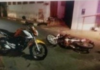 Três motociclistas fogem da PM, um colide na contramão e acidente deixa ferido em Urandi