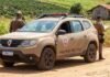 Urandi: Pai armado com machado tenta quebrar porta de casa e ameaça matar a família na zona rural